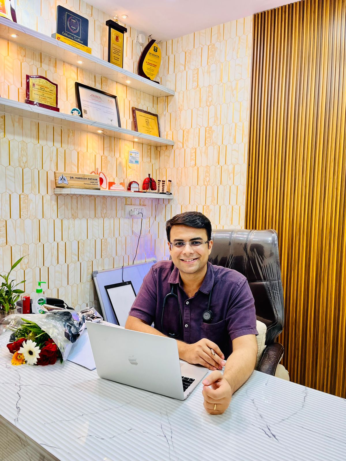 Dr. Hareesh Pathak - Award Photo